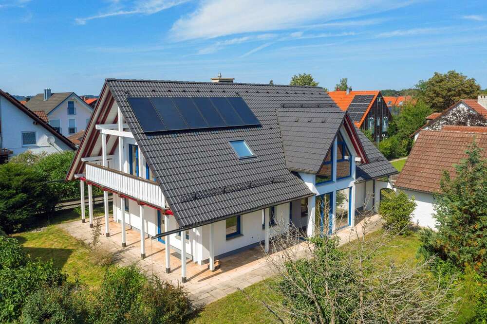 Thumbnail-Haus zum Kaufen in Gilching 1.498.000,00 € 209 m²