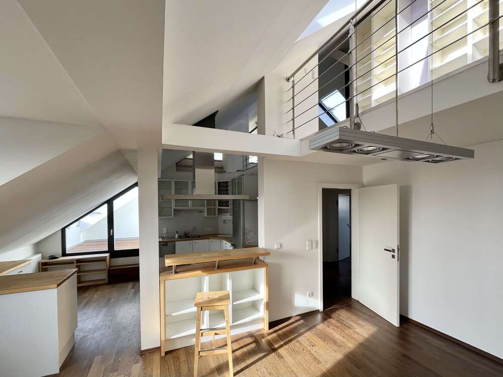 Thumbnail-Wohnung zum Kaufen in Frankfurt 680.000,00 € 90 m²