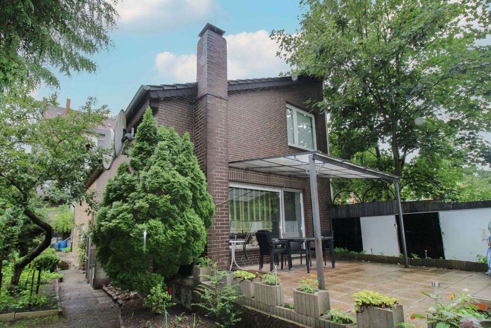 Thumbnail-Haus zum Kaufen in Lehrte 799.000,00 € 555.19 m²