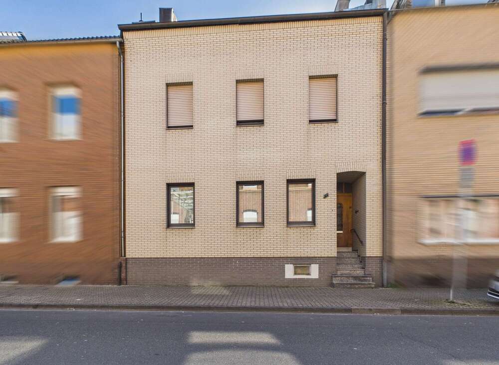 Thumbnail-Haus zum Kaufen in Düren Birkesdorf 299.000,00 € 105 m²