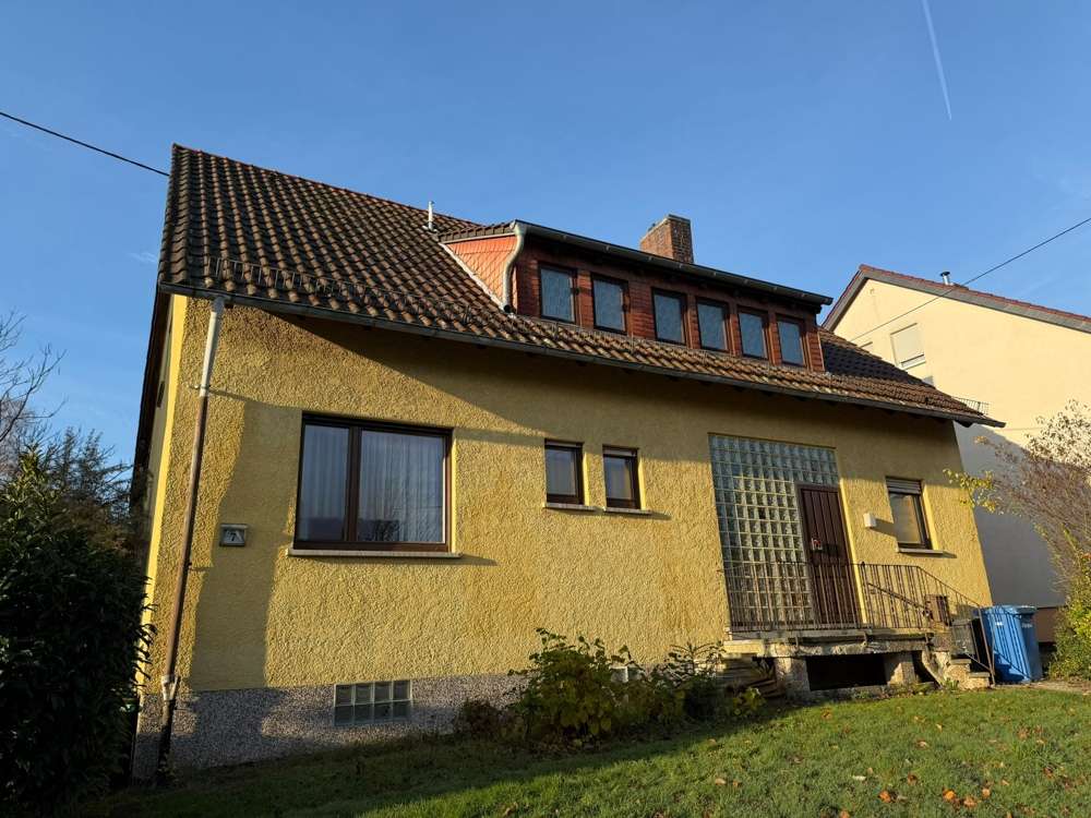 Thumbnail-Haus zum Kaufen in Niedernhausen 565.000,00 € 140 m²