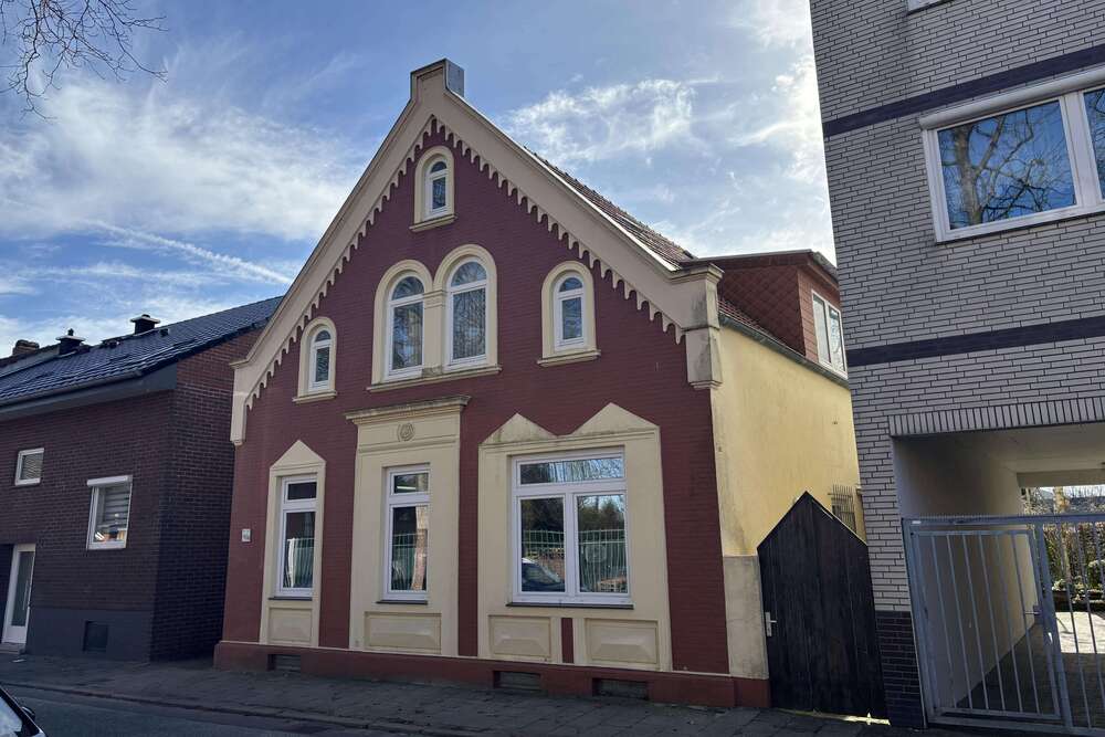 Thumbnail-Haus zum Kaufen in Bremerhaven 162.000,00 € 151 m²