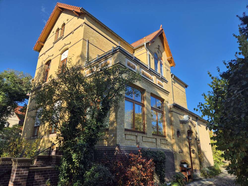 Thumbnail-Haus zum Kaufen in Bitterfeld-Wolfen 529.000,00 € 350 m²