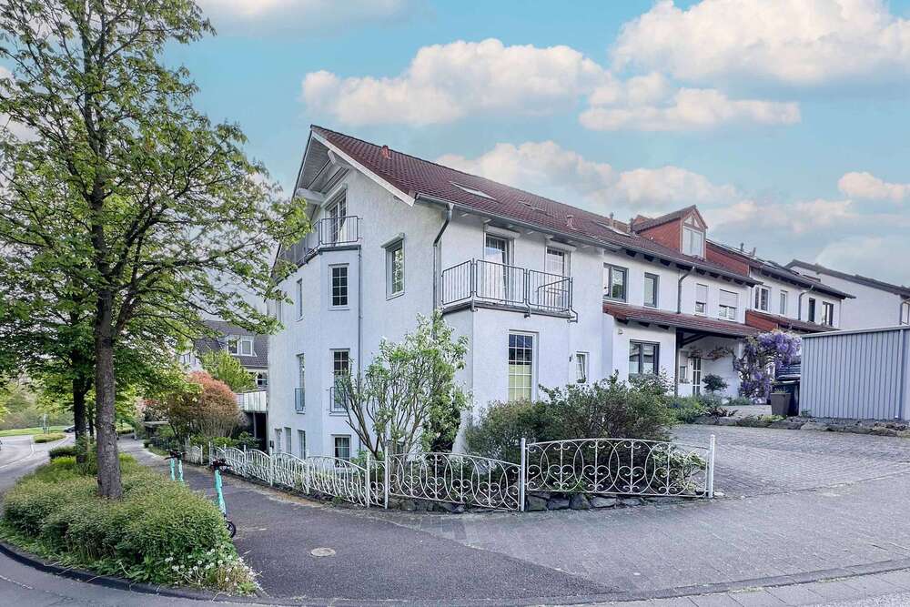 Thumbnail-Haus zum Kaufen in Bonn 695.000,00 € 240 m²