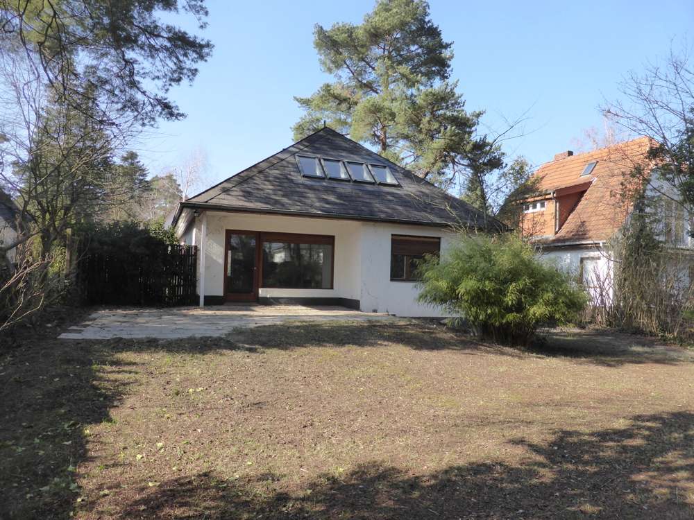 Thumbnail-Grundstück zu verkaufen in Berlin-Nikolassee 1.250.000,00 € 701 m²