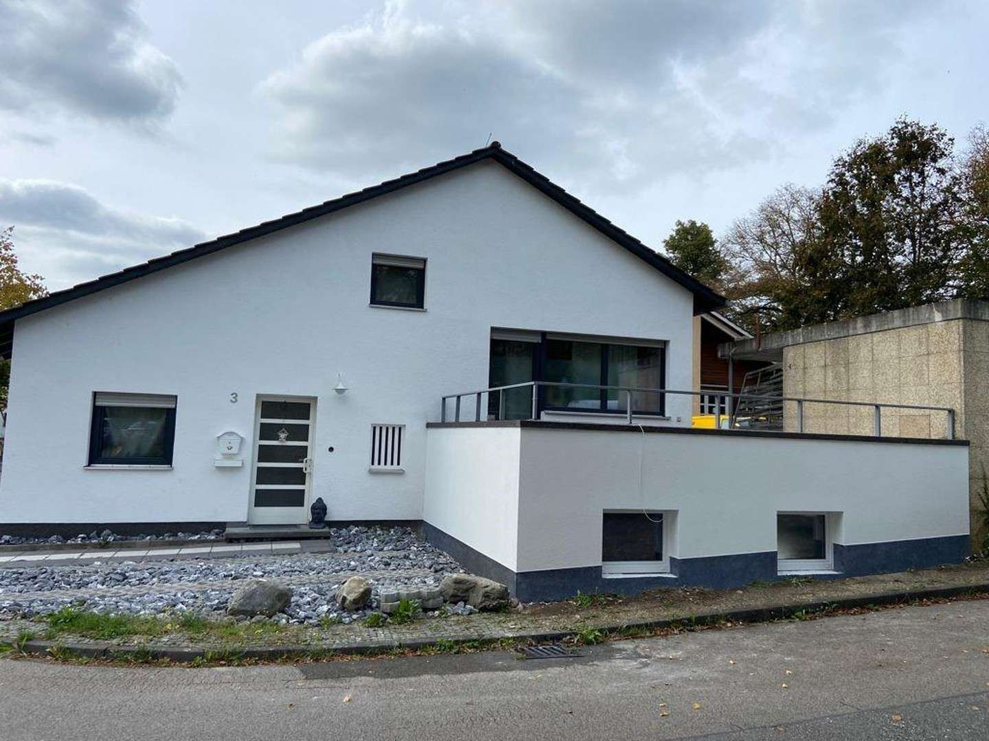 Thumbnail-Haus zum Kaufen in Gottmadingen 989.000,00 € 196 m²