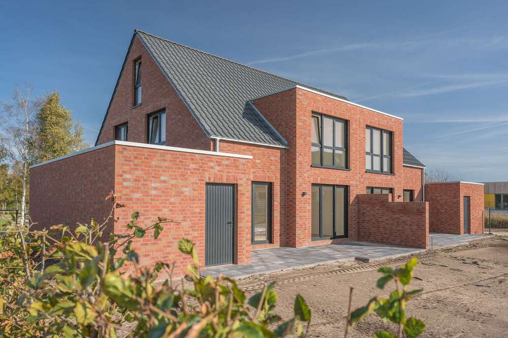 Thumbnail-Haus zum Kaufen in Langwedel 461.100,00 € 146 m²