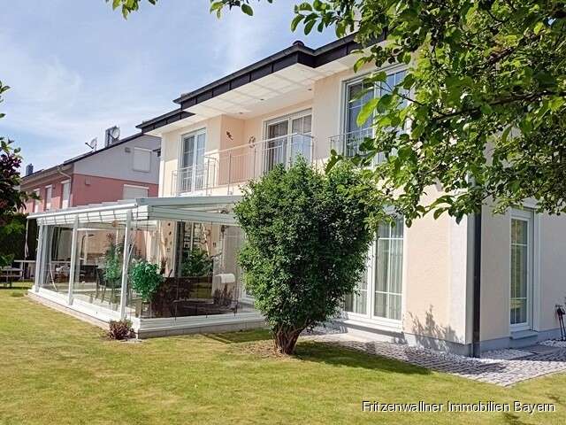 Thumbnail-Haus zum Kaufen in Königsbrunn 1.462.000,00 € 261 m²