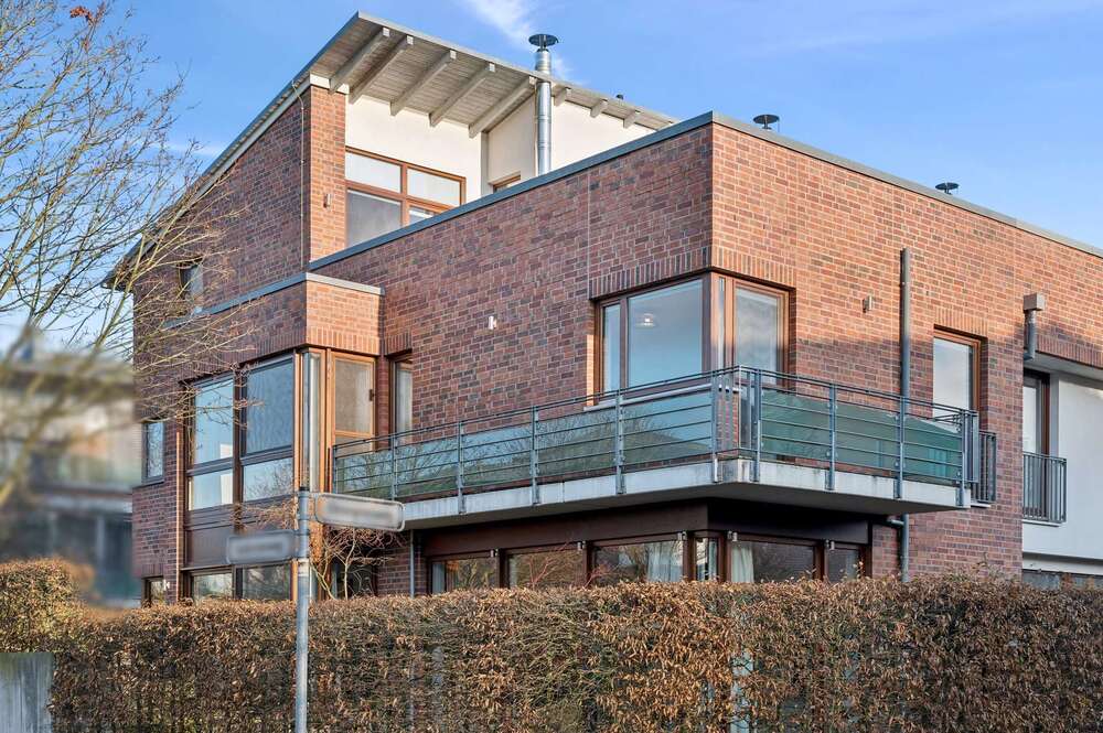 Thumbnail-Haus zum Kaufen in Hannover 850.000,00 € 175 m²