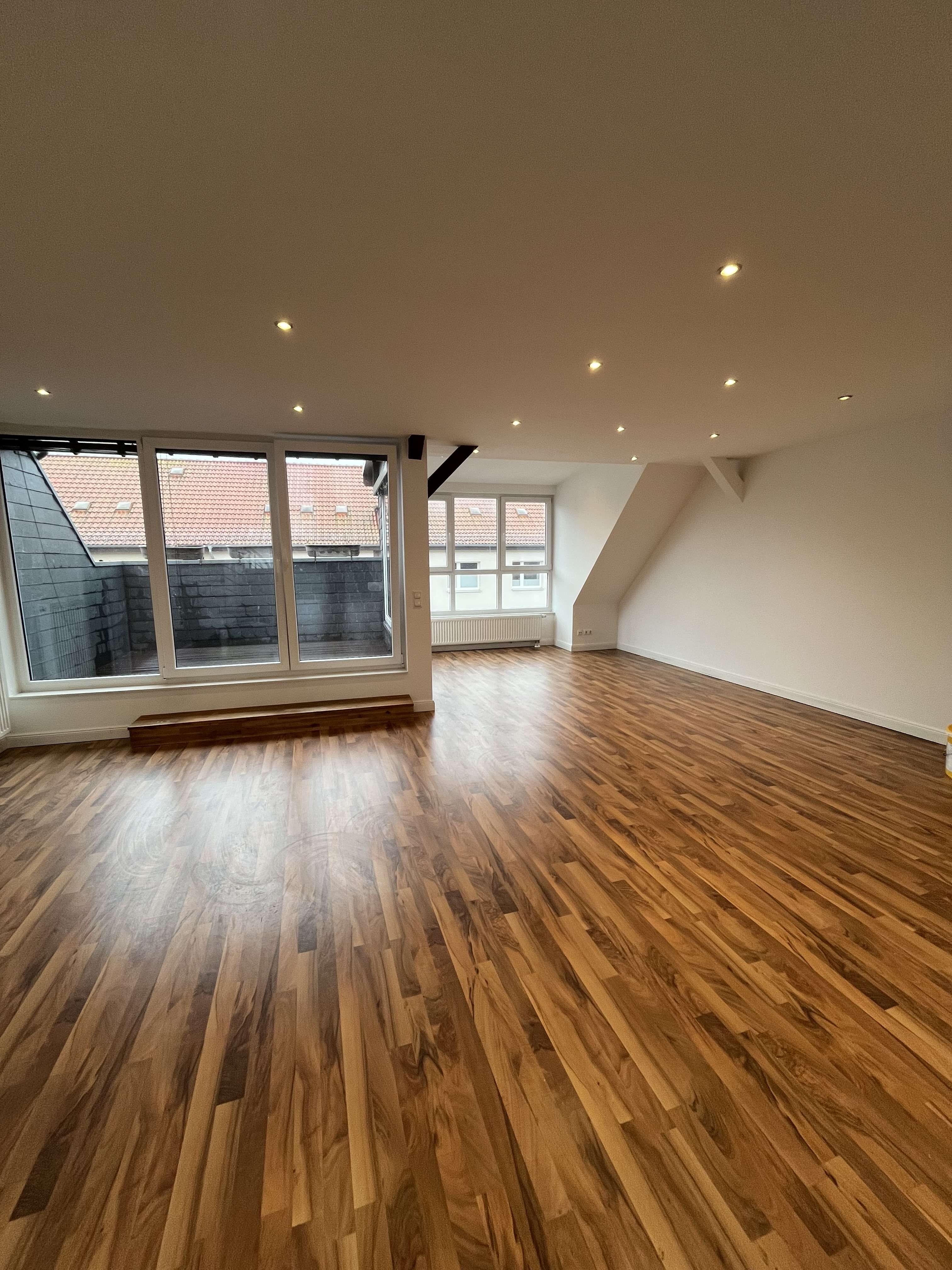 Thumbnail-Wohnung zum Mieten in Braunschweig 1.250,00 € 125 m²