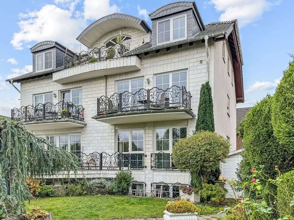 Thumbnail-Haus zum Kaufen in Moers 1.299.000,00 € 520 m²