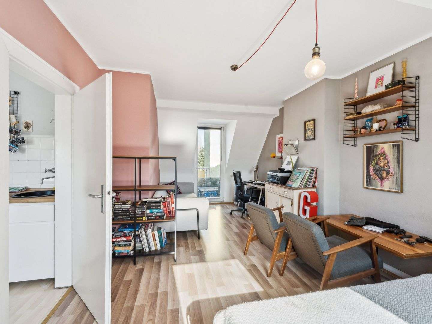 Thumbnail-Wohnung zum Kaufen in Düsseldorf 276.000,00 € 64 m²