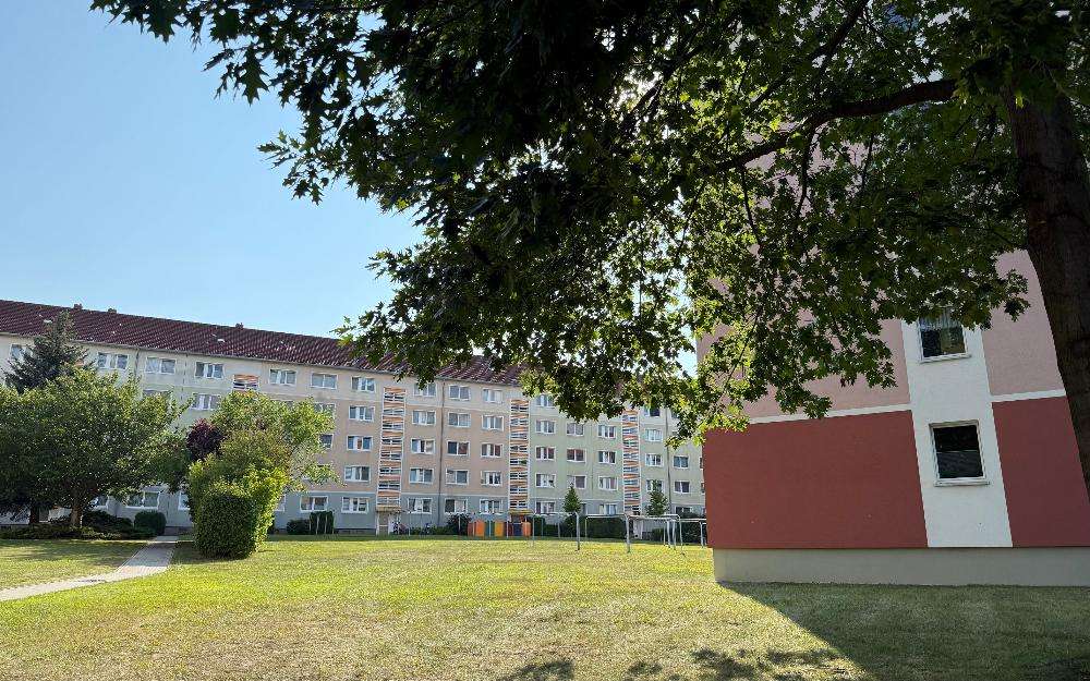 Thumbnail-Wohnung zum Mieten in Lichtentanne 285,00 € 48.91 m²