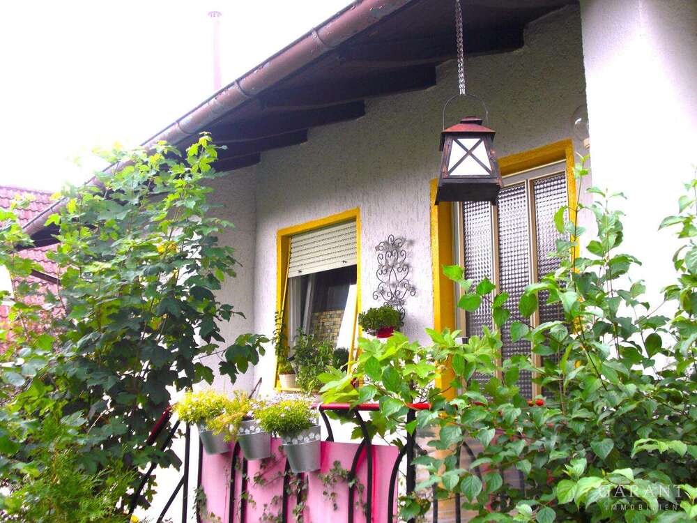 Thumbnail-Haus zum Kaufen in Essingen 259.000,00 € 68 m²