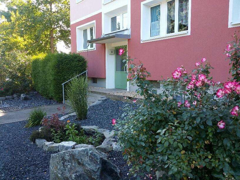 Thumbnail-Wohnung zum Mieten in Lichtentanne 255,00 € 46.91 m²