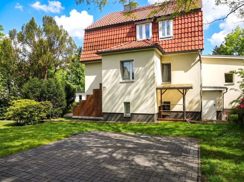 Thumbnail-Haus zum Mieten in Berlin 3.450,00 € 230.51 m²