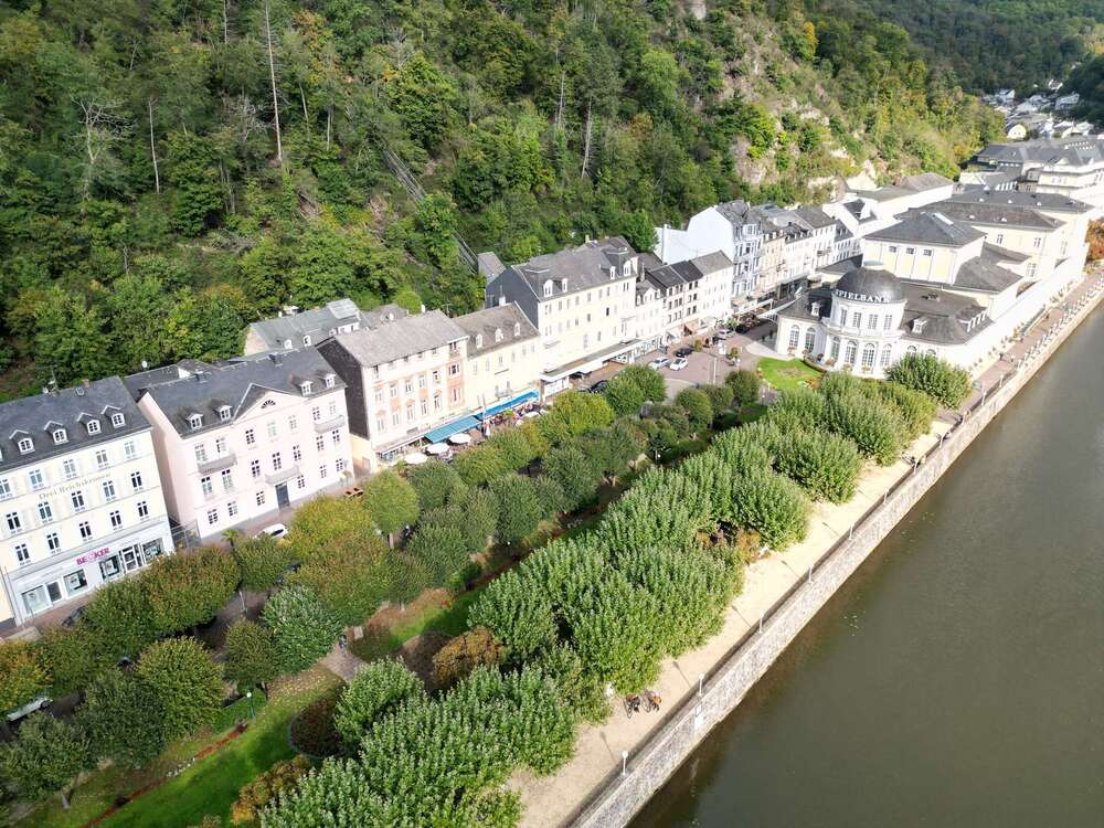 Thumbnail-Haus zum Kaufen in Bad Ems 1.350.000,00 € 843 m²