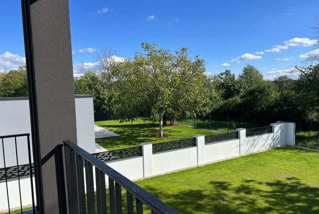 Thumbnail-Haus zum Kaufen in Halle (Saale)-Dölau 2.500.000,00 € 397 m²