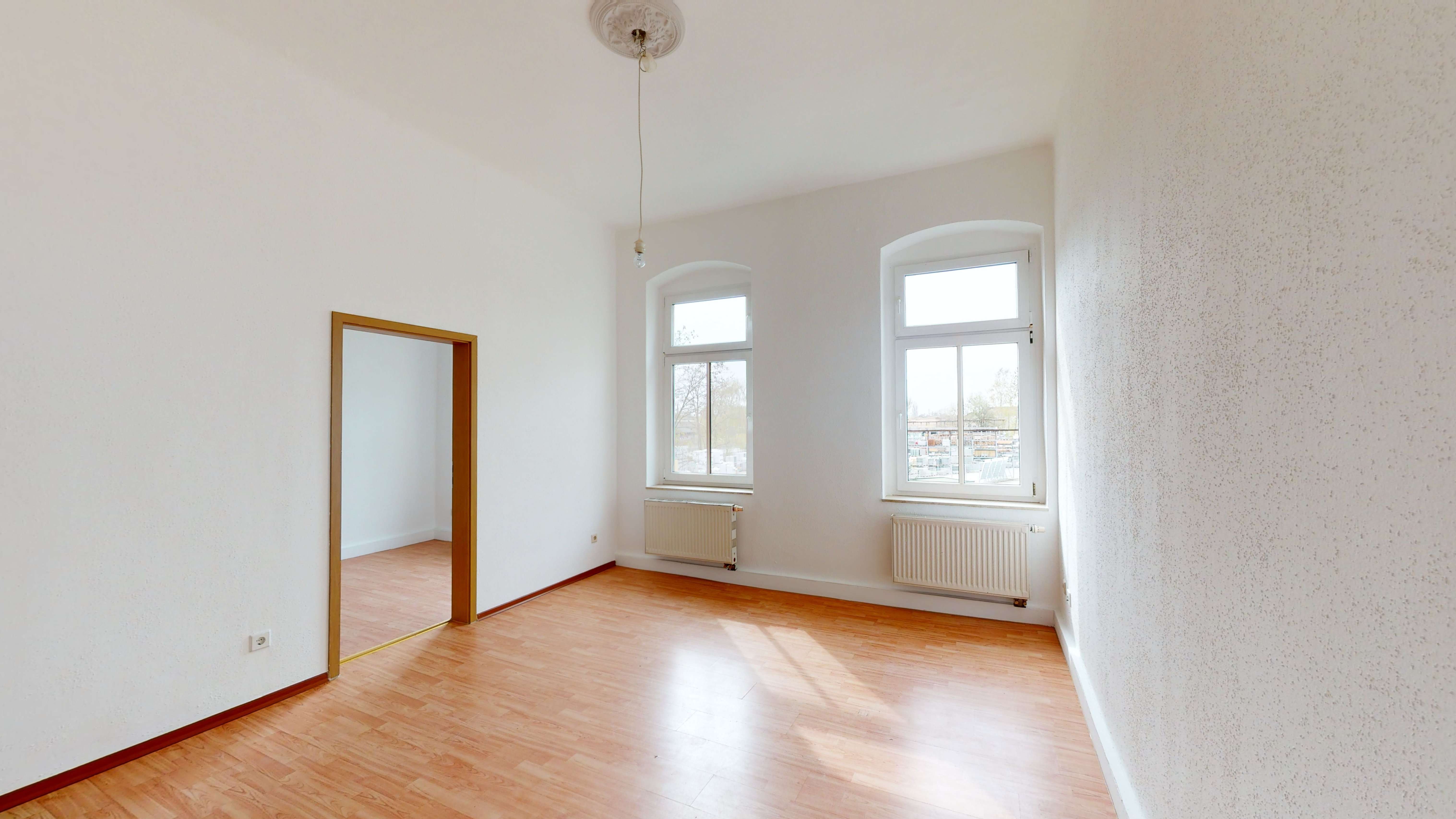 Thumbnail-Wohnung zum Mieten in Radeberg 315,00 € 45 m²
