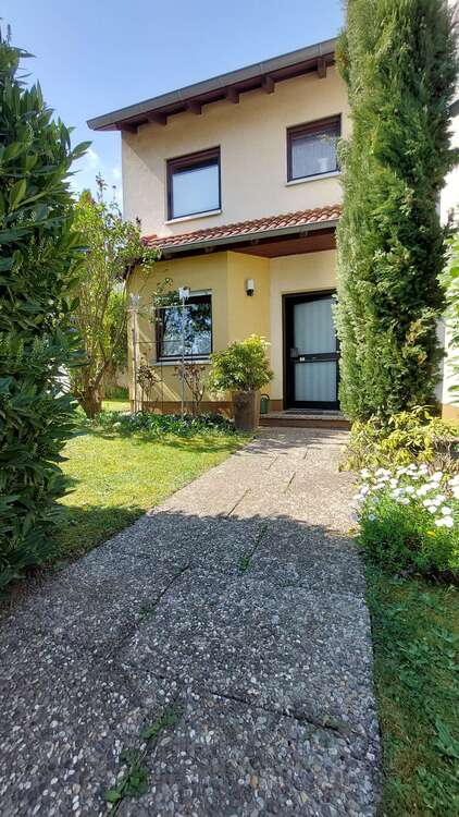 Thumbnail-Haus zum Kaufen in Wiesbaden 668.000,00 € 110 m²