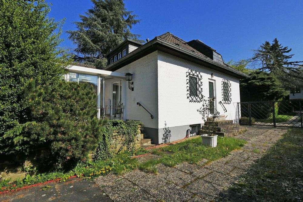 Thumbnail-Haus zum Kaufen in Bad Honnef 649.000,00 € 137 m²