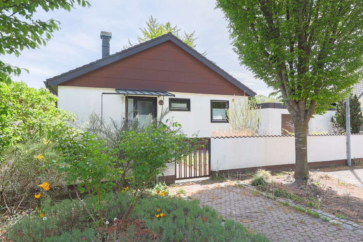 Thumbnail-Haus zum Kaufen in Ingolstadt 595.000,00 € 92.87 m²