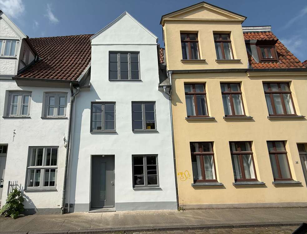 Thumbnail-Haus zum Kaufen in Lübeck 505.000,00 € 95 m²