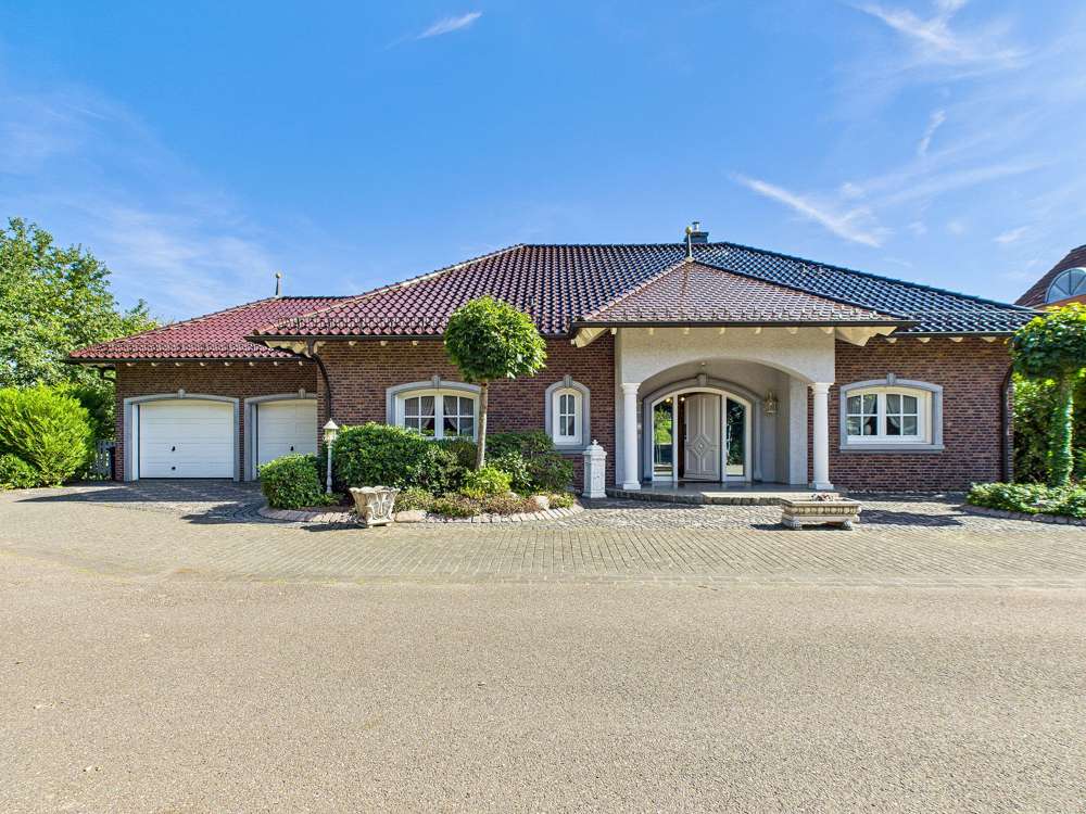 Thumbnail-Haus zum Kaufen in Langerwehe 749.000,00 € 257 m²