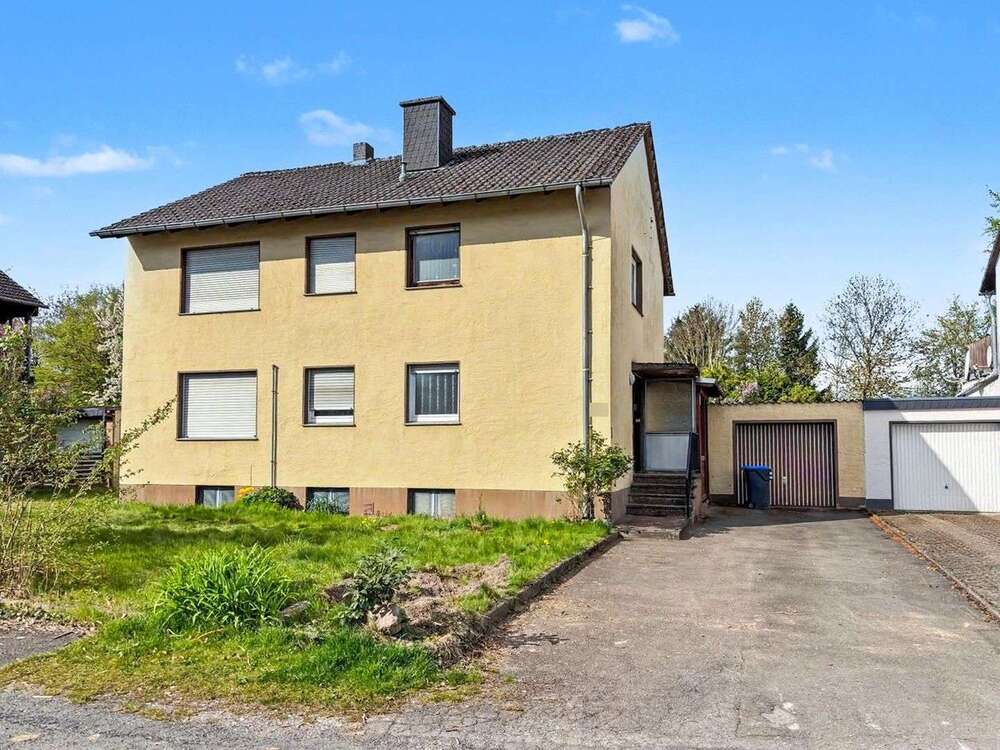 Thumbnail-Haus zum Kaufen in Lage 180.000,00 € 138 m²