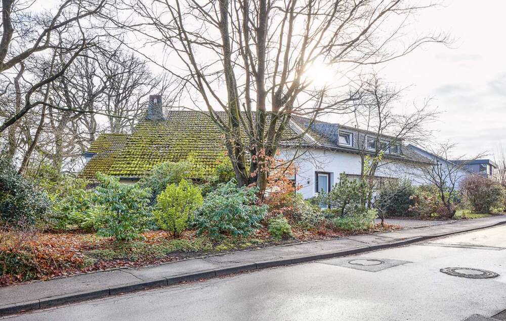 Thumbnail-Haus zum Kaufen in Aachen 930.000,00 € 281 m²