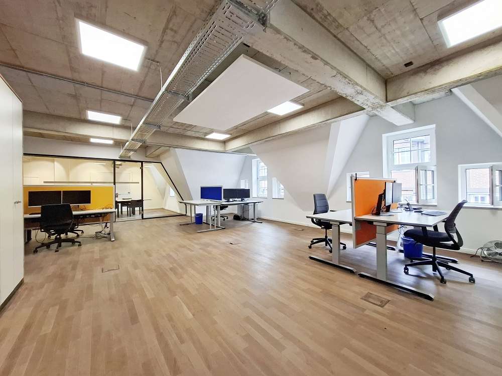 Thumbnail-Büro in Hamburg 2.900,00 € 145.97 m²