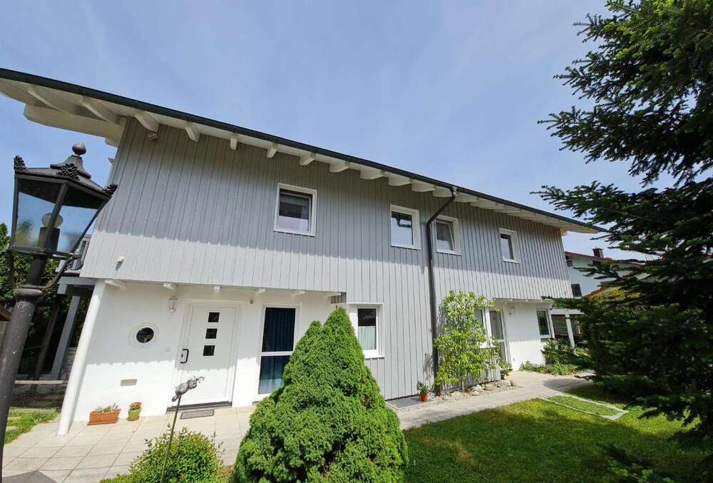 Thumbnail-Haus zum Kaufen in Halfing 1.390.000,00 € 258 m²
