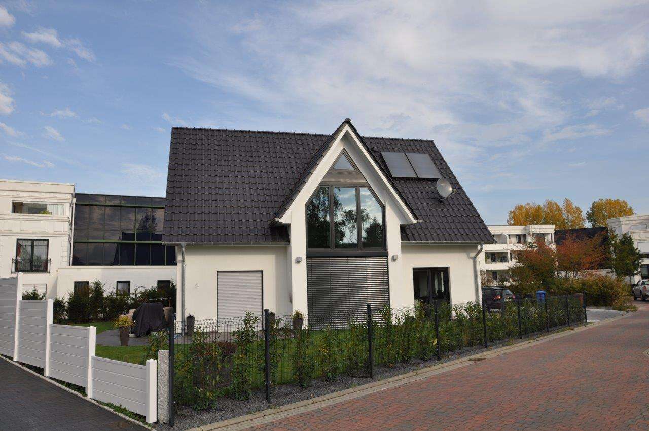 Thumbnail-Haus zum Kaufen in Bad Zwischenahn Wehnen 575.400,00 € 136 m²