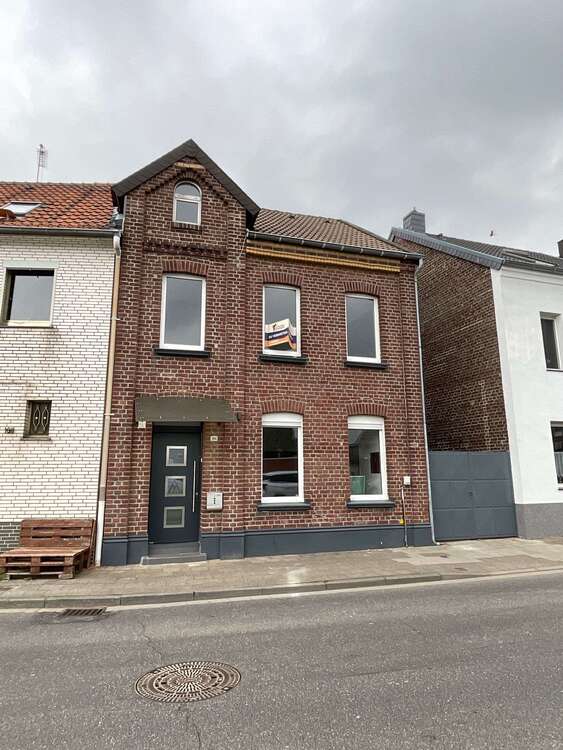 Thumbnail-Haus zum Mieten in Heinsberg 980,00 € 165 m²