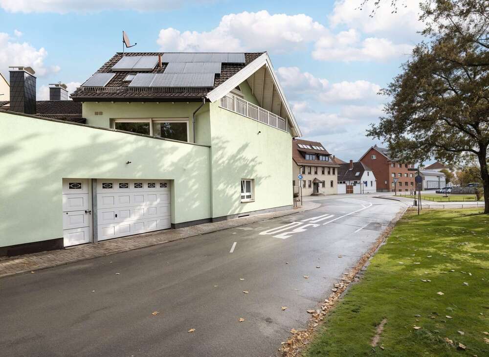Thumbnail-Haus zum Kaufen in Schwetzingen 699.000,00 € 149 m²