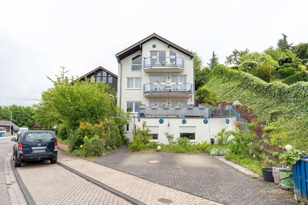 Thumbnail-Haus zum Kaufen in Koblenz 739.000,00 € 286 m²
