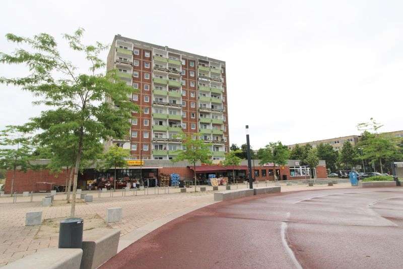 Thumbnail-Wohnung zum Mieten in Schwerin 475,00 € 68.01 m²