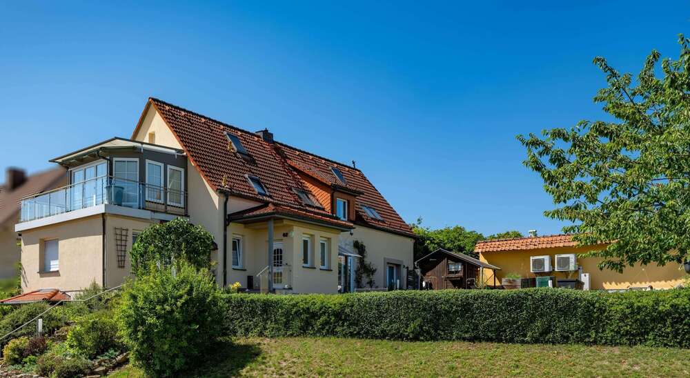Thumbnail-Haus zum Kaufen in Rudolstadt 550.000,00 € 300.47 m²