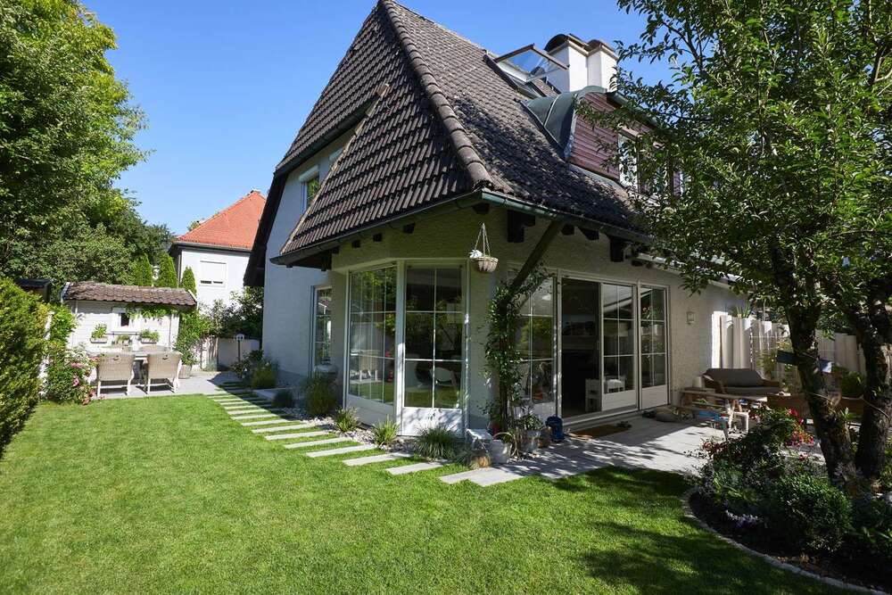 Thumbnail-Haus zum Kaufen in München 1.590.000,00 € 151 m²