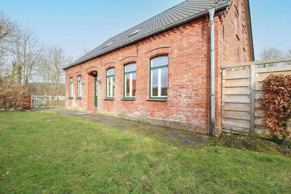 Thumbnail-Haus zum Kaufen in Butjadingen 169.000,00 € 162.29 m²