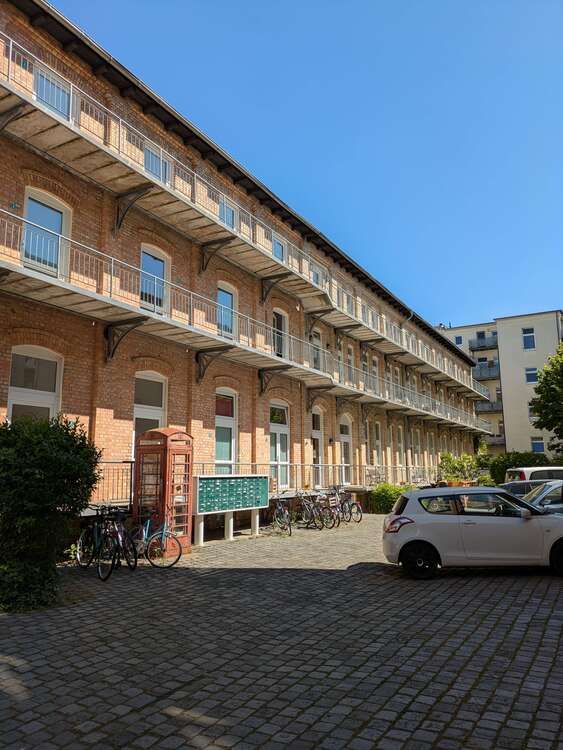 Thumbnail-Wohnung zum Mieten in HalleS. 340,00 € 25 m²