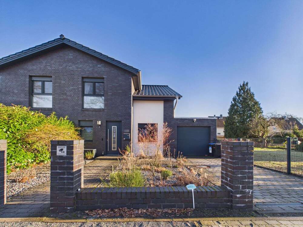 Thumbnail-Haus zum Kaufen in Isernhagen 599.000,00 € 122 m²