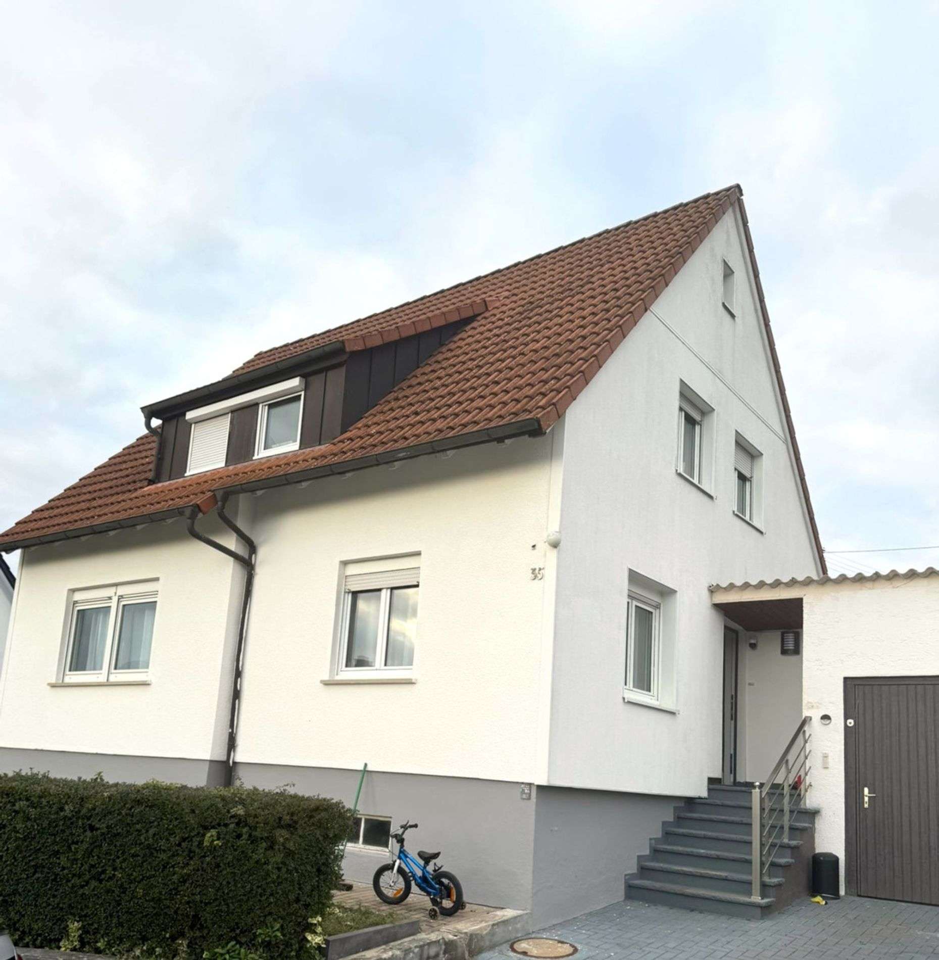 Thumbnail-Haus zum Kaufen in Ellwangen 449.900,00 € 111 m²