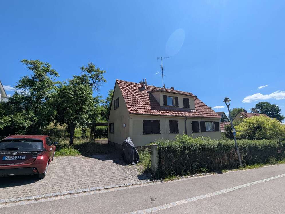 Thumbnail-Grundstück zu verkaufen in Esslingen am Neckar 402.000,00 € 587 m²