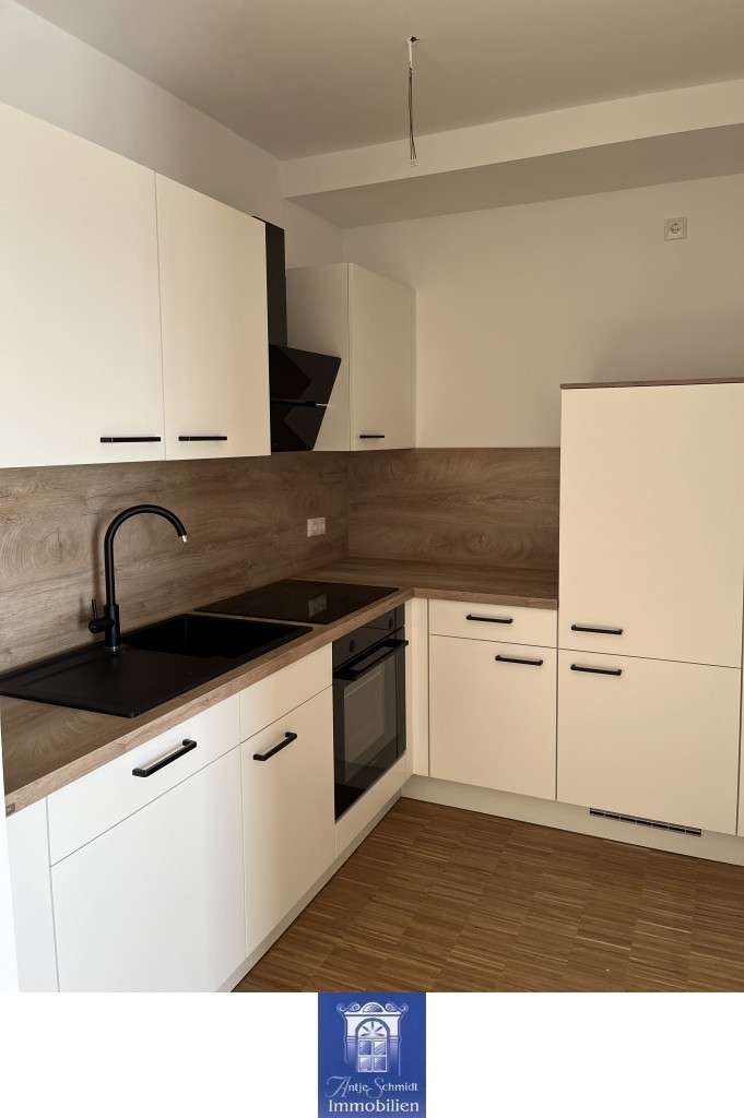 Thumbnail-Wohnung zum Mieten in Arnsdorf 555,00 € 42.19 m²