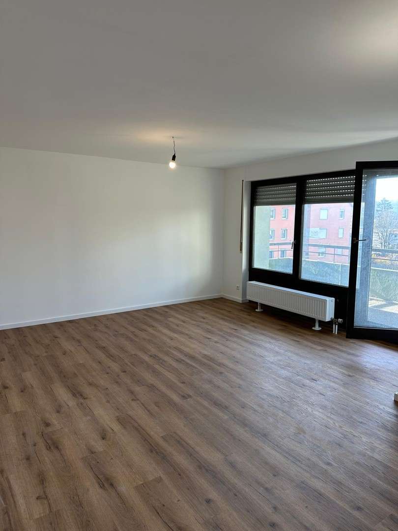 Thumbnail-Wohnung zum Kaufen in Esslingen-Oberesslingen 269.000,00 € 68.23 m²