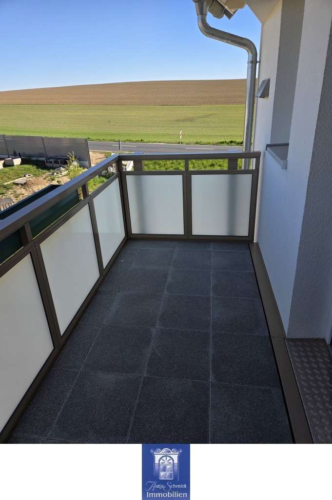 Thumbnail-Wohnung zum Mieten in Arnsdorf 600,00 € 45.79 m²