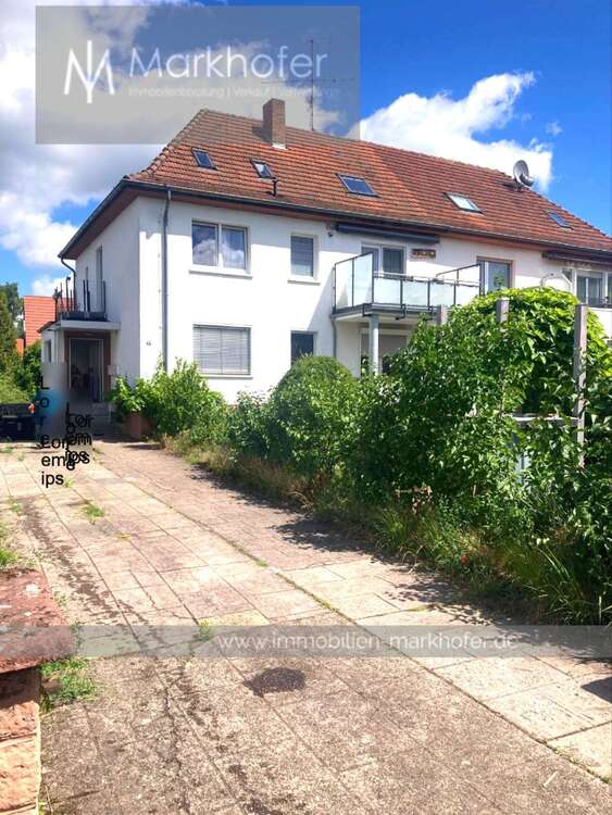 Thumbnail-Haus zum Kaufen in Homburg 362.000,00 € 210 m²