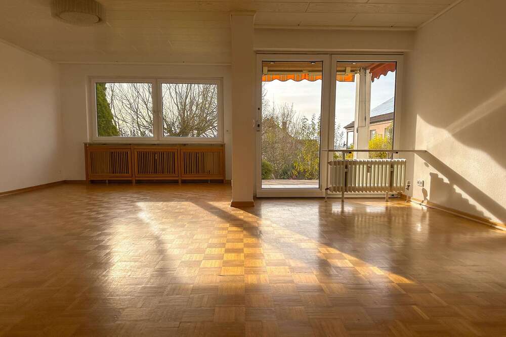 Thumbnail-Wohnung zum Kaufen in Esslingen 349.000,00 € 98.7 m²