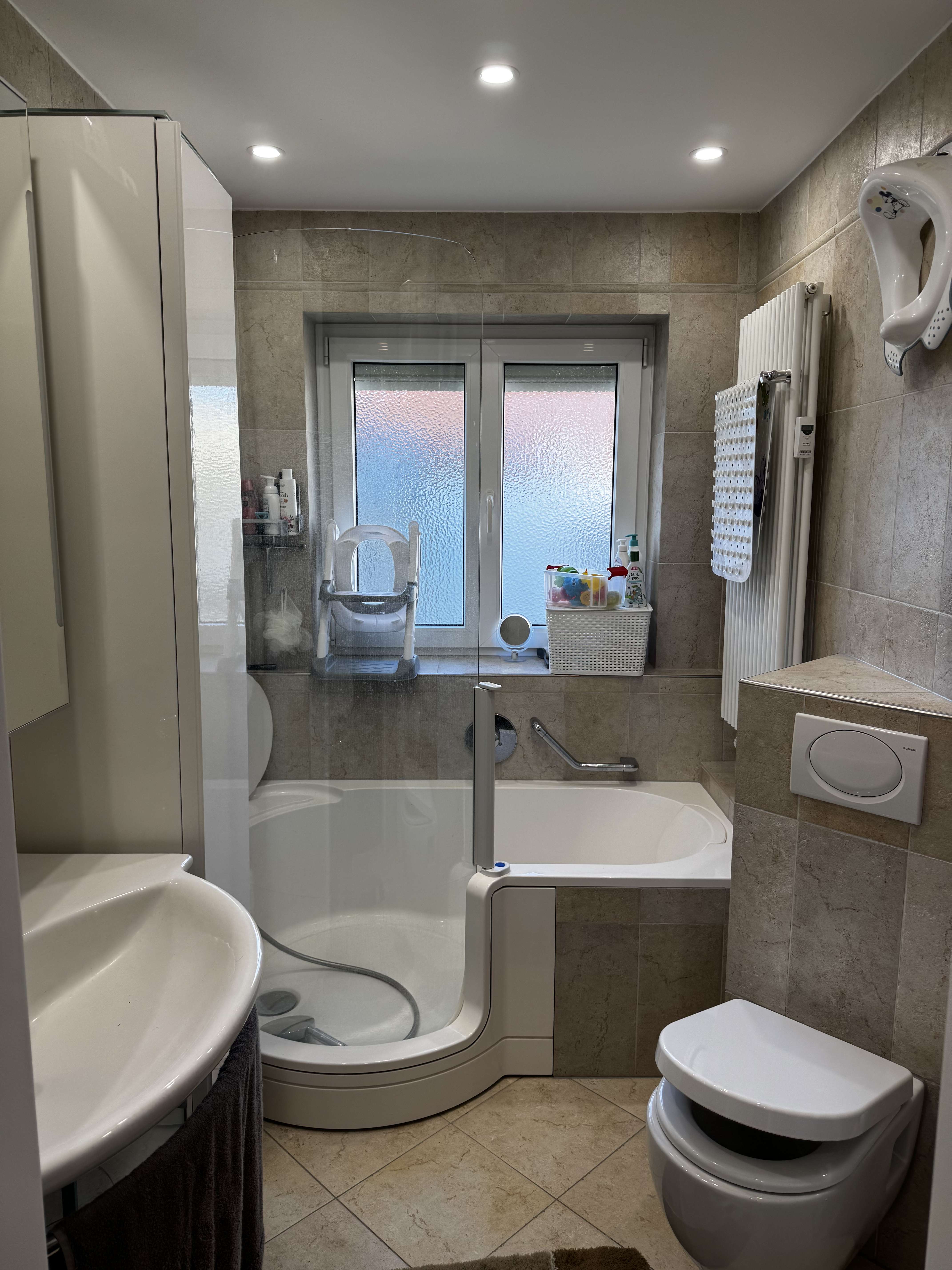 Thumbnail-Wohnung zum Kaufen in Frankfurt Zeilsheim 315.000,00 € 72 m²